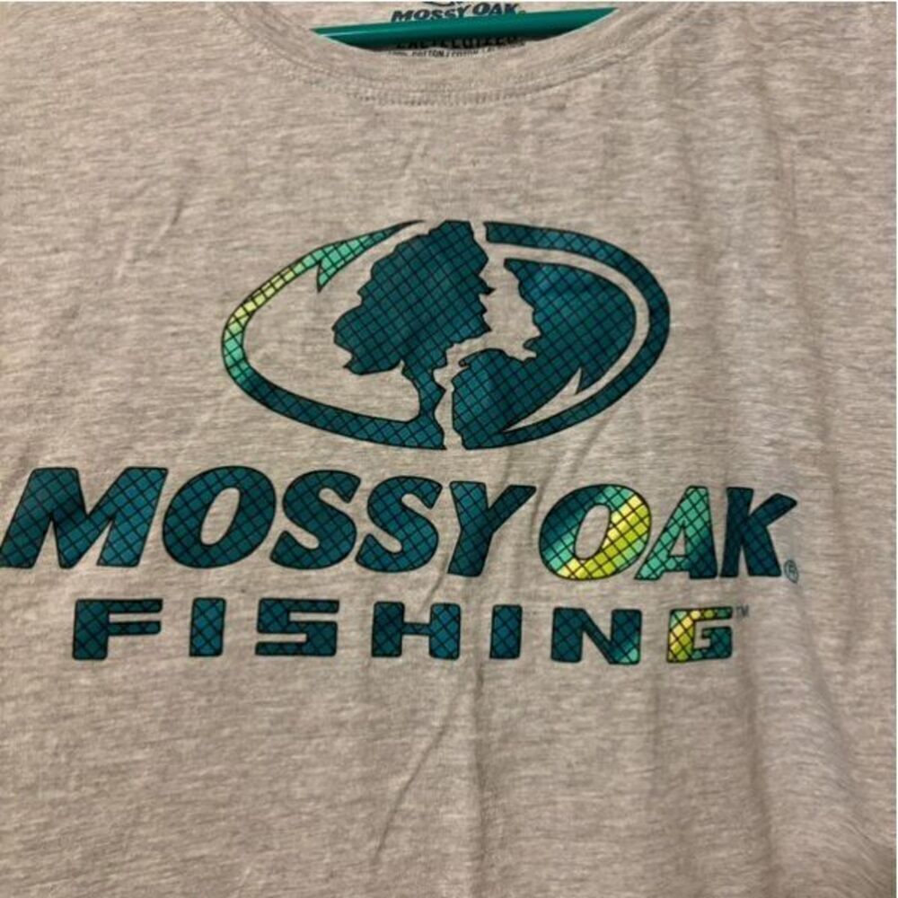 Mossy Oak Fishing Size 2XL T-Shirt - Picture 2 of 4